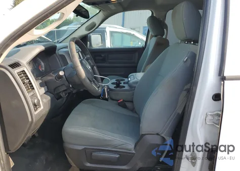 2016 Ram 1500 St z USA, uszkodzony, nr VIN 1C6RR7FT8GS212433